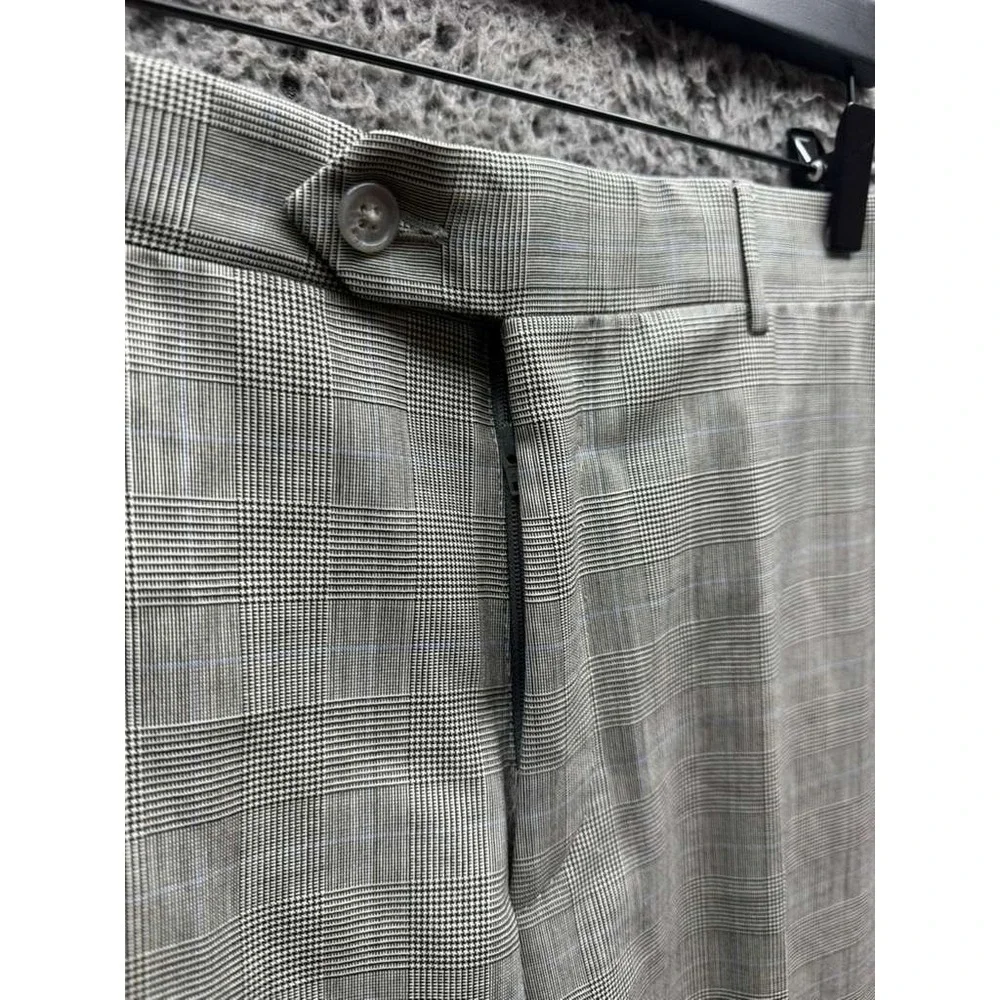 Corneliani Check Virgin‎ Wool Twill Mantua Dress Trousers Gray Mens Size 50